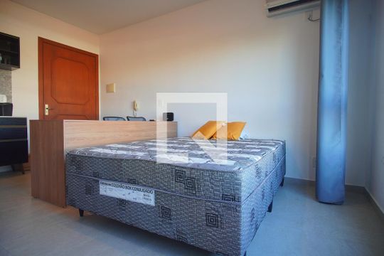 Sala/Quarto de kitnet/studio para alugar com 1 quarto, 28m² em Pátria Nova, Novo Hamburgo