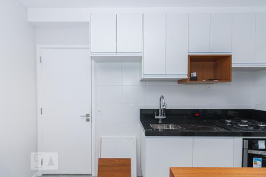 COZINHA de apartamento para alugar com 2 quartos, 150m² em Vila Leopoldina, São Paulo