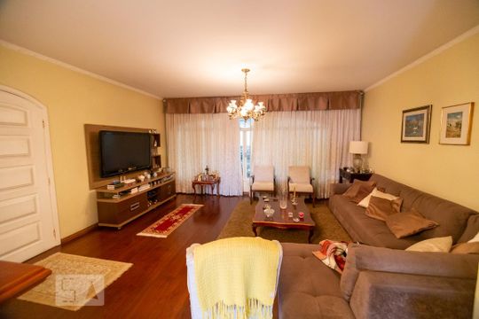 Sala de casa à venda com 5 quartos, 350m² em Cidade São Francisco, São Paulo