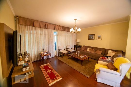 Sala de casa à venda com 5 quartos, 350m² em Cidade São Francisco, São Paulo