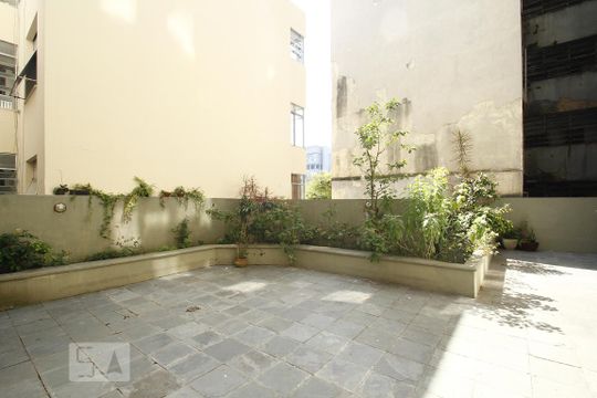 Área comum de apartamento para alugar com 1 quarto, 50m² em Centro, Rio de Janeiro