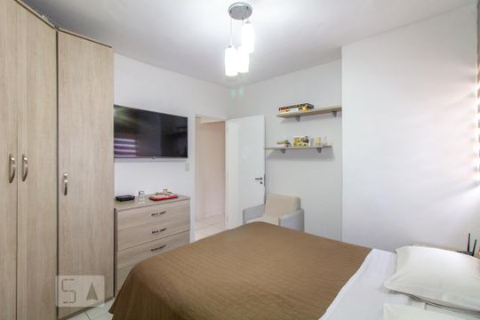 Quarto 1 - Suíte de casa à venda com 7 quartos, 180m² em Vila Moreira, São Paulo