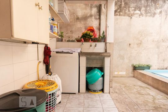 Área de Serviço de casa à venda com 4 quartos, 177m² em Jardim São Paulo (zona Norte), São Paulo