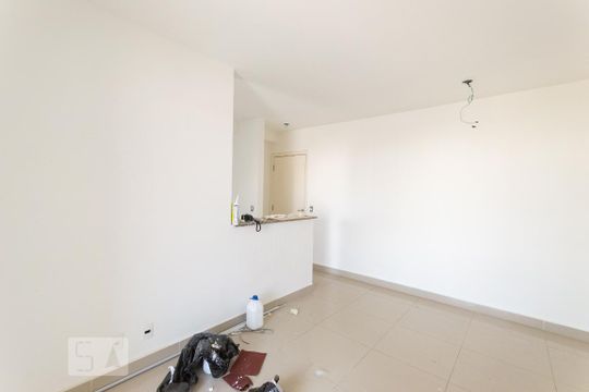Sala de apartamento para alugar com 2 quartos, 65m² em Rudge Ramos, São Bernardo do Campo