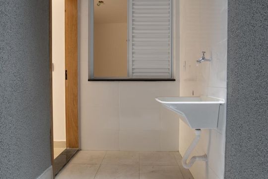 Lavanderia de apartamento para alugar com 2 quartos, 47m² em Vila Invernada, São Paulo