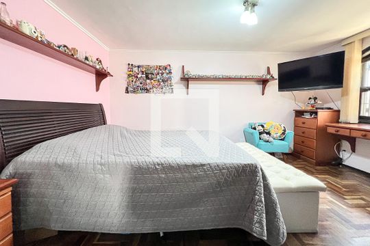 Quarto 1 - Suíte de casa à venda com 3 quartos, 230m² em Alto de Pinheiros, São Paulo