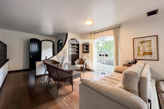 Sala 2 de casa à venda com 3 quartos, 230m² em Alto de Pinheiros, São Paulo
