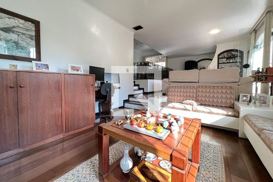 Sala 1 de casa à venda com 3 quartos, 230m² em Alto de Pinheiros, São Paulo