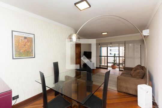 Apartamento à venda com 3 quartos, 110m² em Itaim Bibi, São Paulo