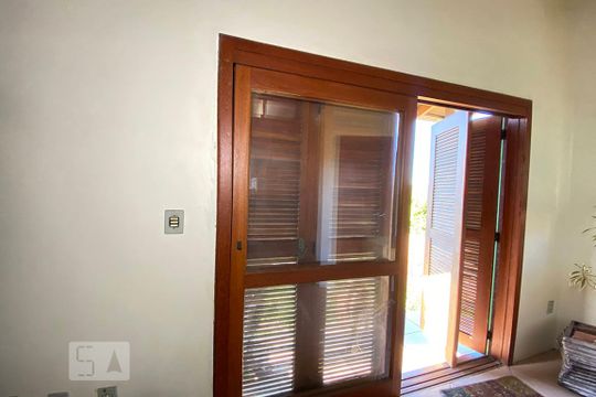 Porta Janela da Sala 1 de casa à venda com 2 quartos, 106m² em Hamburgo Velho, Novo Hamburgo