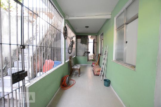 Varanda da Sala de casa para alugar com 2 quartos, 110m² em Braz de Pina, Rio de Janeiro