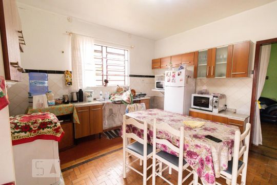 Cozinha de casa à venda com 2 quartos, 188m² em Nossa Senhora das Graças, Canoas