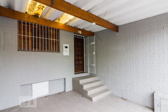 Garagem de casa à venda com 1 quarto, 90m² em Santana, São Paulo