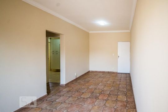 Sala de apartamento à venda com 2 quartos, 62m² em Cambuí, Campinas