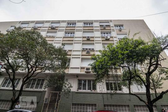 Fachada de apartamento à venda com 3 quartos, 124m² em Santana, Porto Alegre