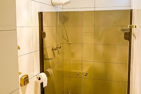 Banheiro Social de casa à venda com 3 quartos, 480m² em Planalto, Belo Horizonte