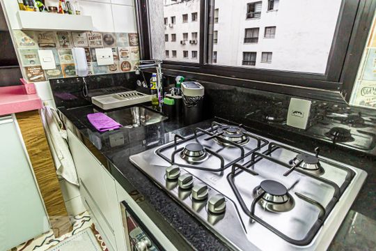 Cozinha de apartamento à venda com 1 quarto, 45m² em Santa Cecília, São Paulo
