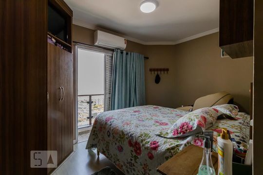 Suíte de apartamento à venda com 3 quartos, 160m² em Vila Dom Pedro I, São Paulo