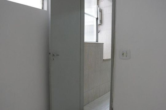Quarto de Serviço de apartamento para alugar com 2 quartos, 58m² em Tijuca, Rio de Janeiro