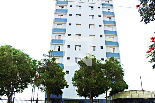 Fachada de apartamento para alugar com 2 quartos, 72m² em Itaquera, São Paulo