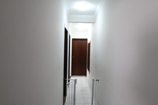 Corredor de casa à venda com 3 quartos, 220m² em Bosque da Saúde, São Paulo