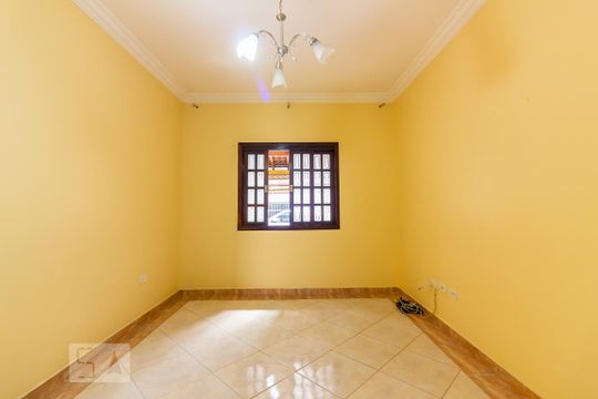 Casa à venda com 3 quartos, 120m² em Veloso, Osasco