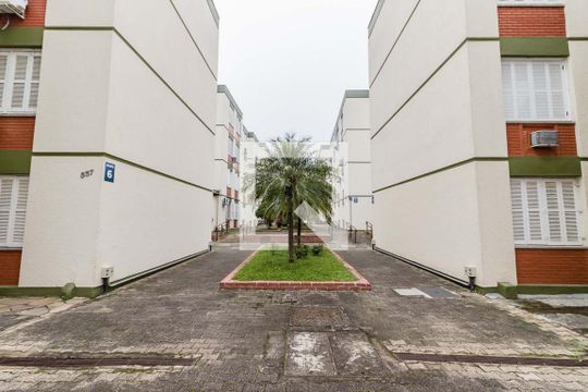 Jardim de apartamento à venda com 3 quartos, 84m² em Medianeira, Porto Alegre