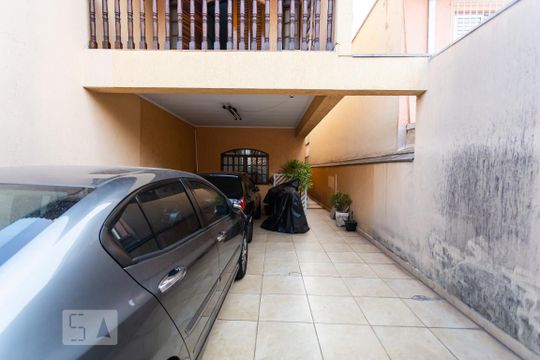 Garagem de casa à venda com 3 quartos, 159m² em Jardim das Flores, Osasco
