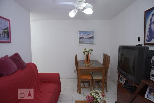Sala casa de Hospede de casa à venda com 6 quartos, 504m² em Pechincha, Rio de Janeiro