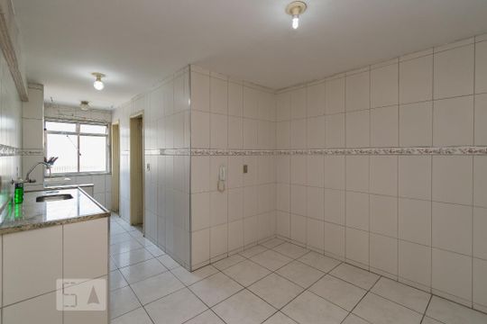 Cozinha de apartamento à venda com 2 quartos, 70m² em Penha Circular, Rio de Janeiro