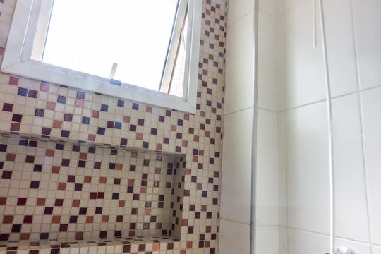 Banheiro de apartamento para alugar com 2 quartos, 74m² em Centro, Osasco