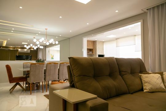Sala de apartamento à venda com 3 quartos, 108m² em Vila Augusta, Guarulhos