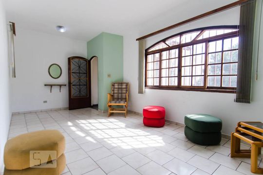 Sala 2 de casa à venda com 4 quartos, 250m² em Jardim Santa Cecília, Guarulhos