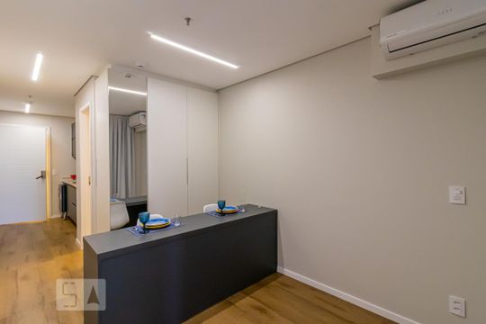Quarto Sala  de kitnet/studio para alugar com 1 quarto, 26m² em Vila Mariana, São Paulo
