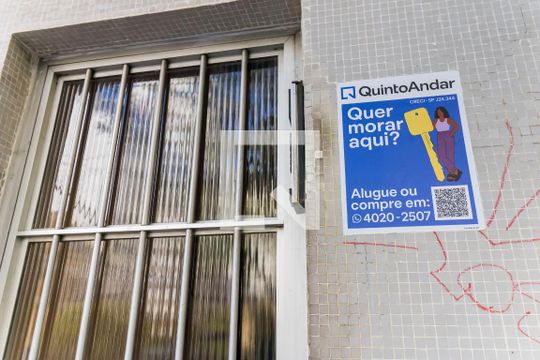 Entrada de apartamento para alugar com 2 quartos, 67m² em Perdizes, São Paulo