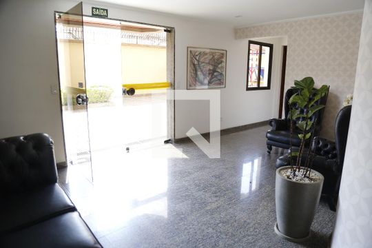 Hall de entrada de apartamento à venda com 4 quartos, 120m² em Vila São Vicente, São Paulo
