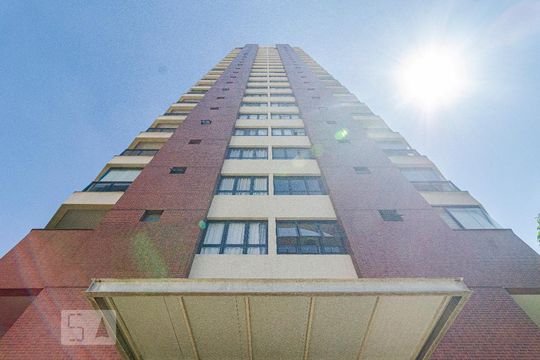 Fachada de kitnet/studio para alugar com 1 quarto, 31m² em Pinheiros, São Paulo