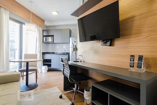 Sala de kitnet/studio para alugar com 1 quarto, 31m² em Pinheiros, São Paulo