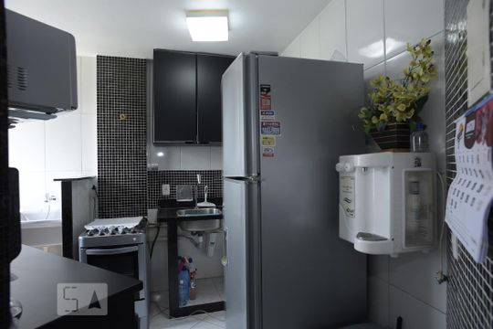 Cozinha de apartamento à venda com 2 quartos, 59m² em Camorim, Rio de Janeiro