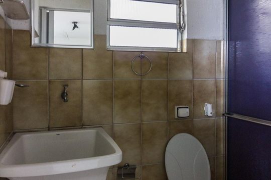 Banheiro de kitnet/studio para alugar com 1 quarto, 30m² em Tucuruvi, São Paulo