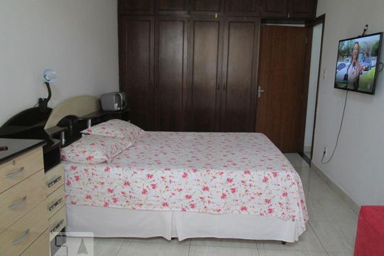 Quarto de apartamento à venda com 3 quartos, 130m² em Lourdes, Belo Horizonte