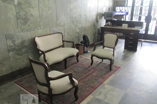Hall de Entrada de apartamento à venda com 3 quartos, 130m² em Lourdes, Belo Horizonte