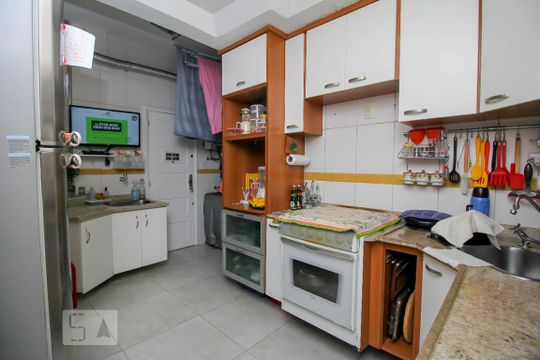 Cozinha - Armários de apartamento para alugar com 3 quartos, 130m² em Flamengo, Rio de Janeiro