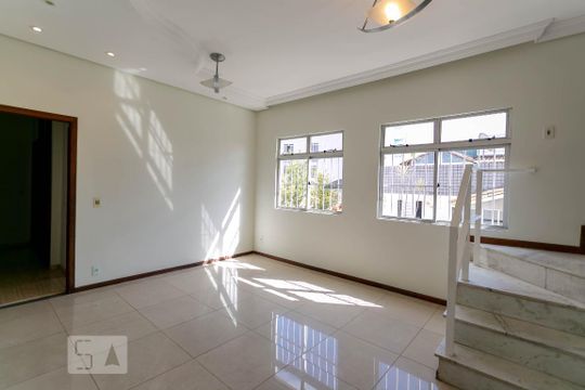 Apartamento à venda com 3 quartos, 170m² em Itapoã, Belo Horizonte