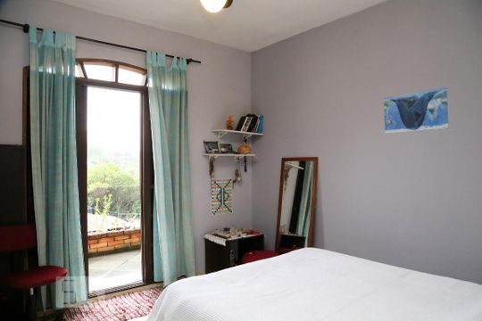 Quarto 1 de casa à venda com 3 quartos, 130m² em Jardim Monte Alegre, Taboão da Serra
