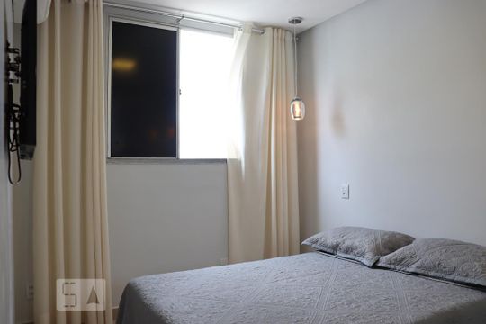 Quarto 1 de apartamento para alugar com 2 quartos, 50m² em Setor Negrão de Lima, Goiânia