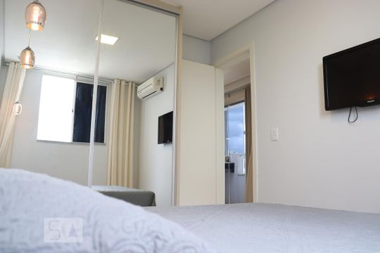 Quarto 1 de apartamento para alugar com 2 quartos, 50m² em Setor Negrão de Lima, Goiânia