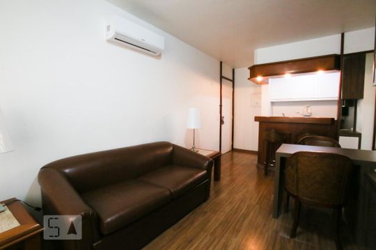 Sala de apartamento para alugar com 1 quarto, 62m² em Itaim Bibi, São Paulo