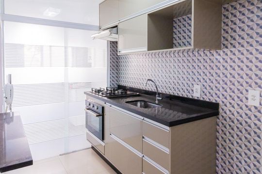 Cozinha de apartamento à venda com 2 quartos, 50m² em Vila Endres, Guarulhos