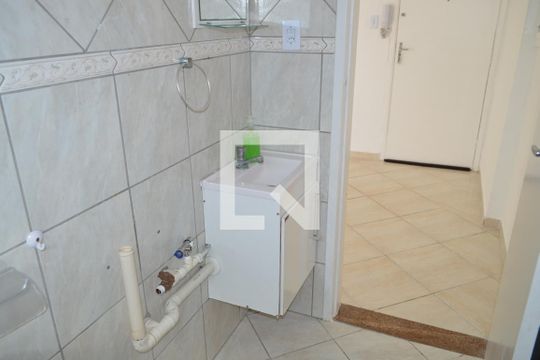 Banheiro de kitnet/studio à venda com 1 quarto, 39m² em Liberdade, São Paulo